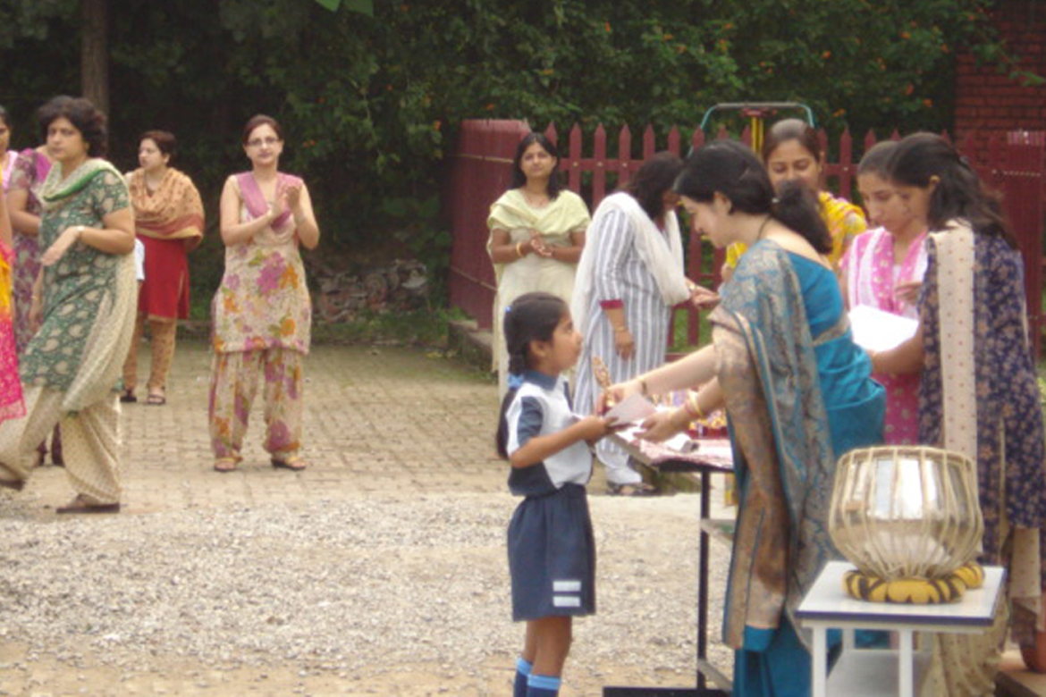http://www.generationnextedu.com/images/gallery/gnel/album-10_2.jpg